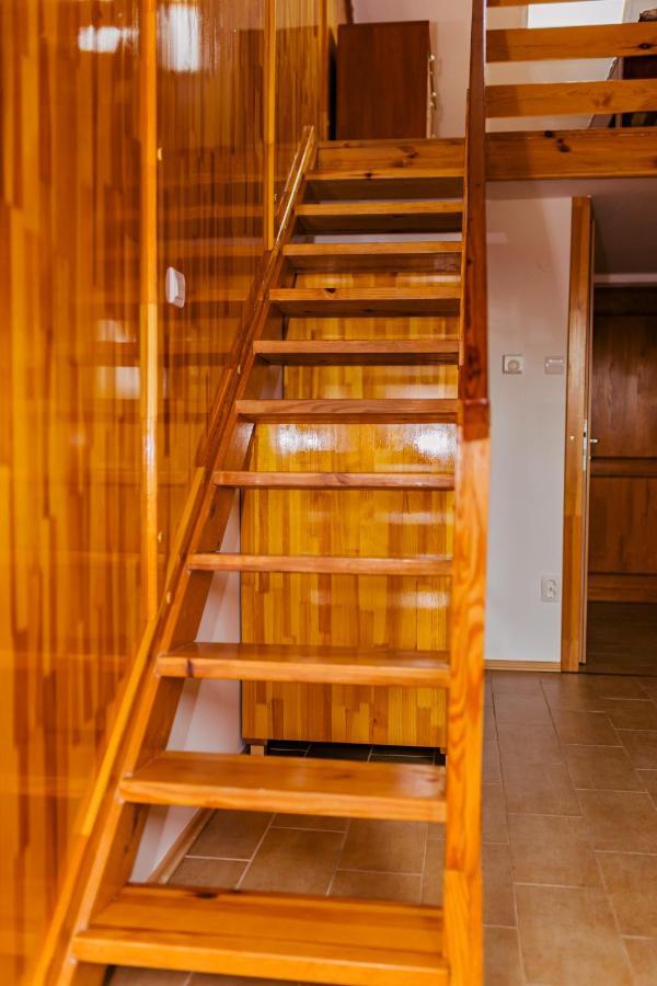 Niki Apartman Gyula Exterior photo