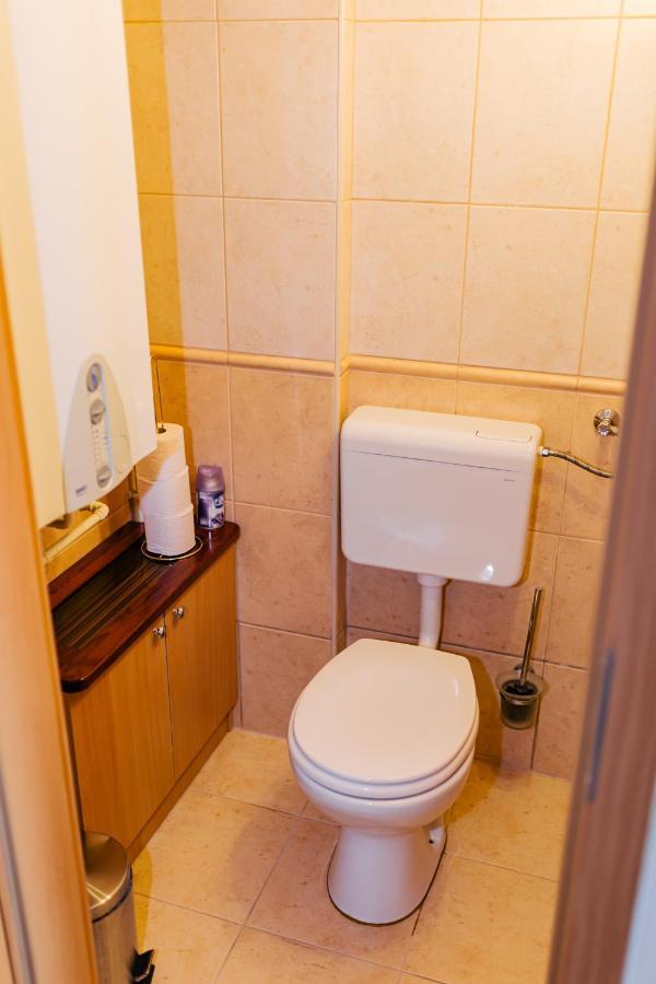 Niki Apartman Gyula Exterior photo